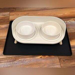 Elegant Cream and Black Pet Dining Set